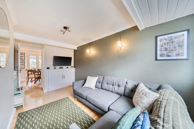43, Sycamore Road, Rickmansworth photo 4