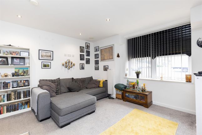 Flat 7, 29, St. Thomas's Road, Chorley photo 2