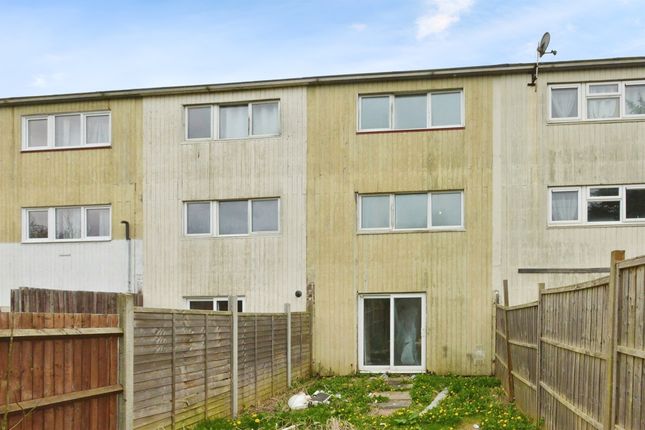 Terraced house for sale in Farmborough, Netherfield, Milton Keynes