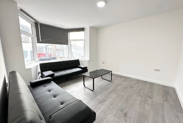Thumbnail Semi-detached house to rent in Fairfields Close, Kingsbury