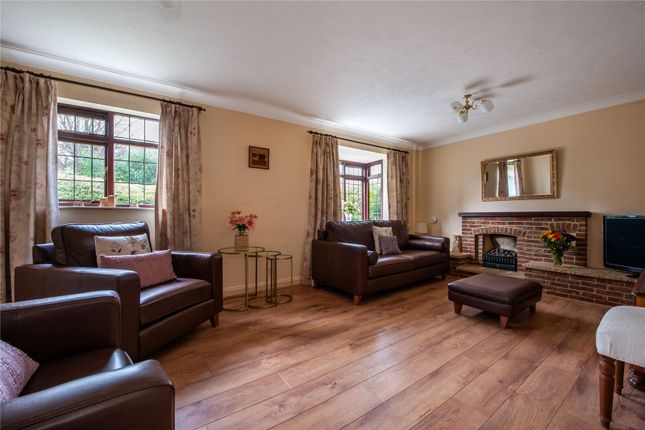 17, Russet Way, Dorking photo 2