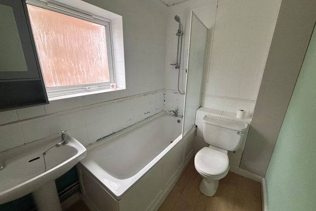 Kempton Close, Erith photo 5