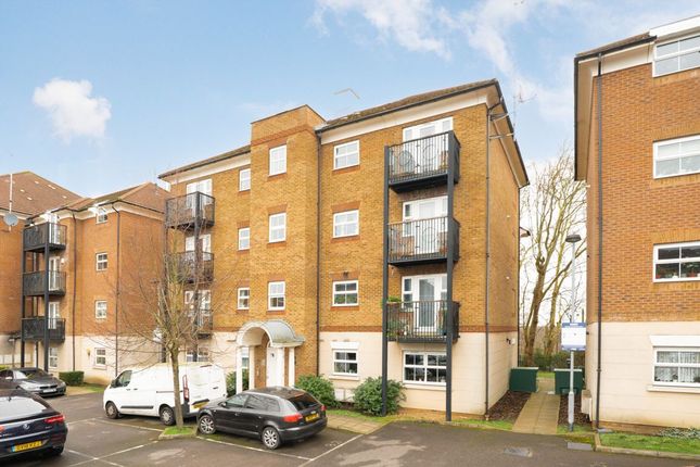 2-bed flat on 86 Gilson Place, Coppetts Road, London, £350,000