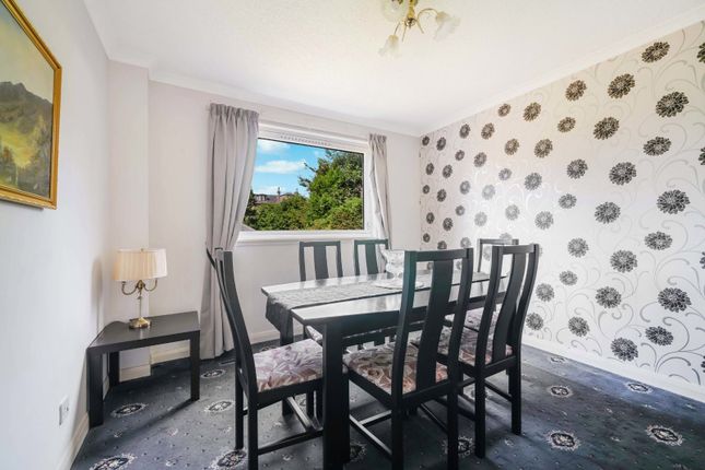 18, Mews Lane, Renfrewshire photo 4