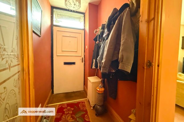 17, Warburton St, Rossendale photo 2