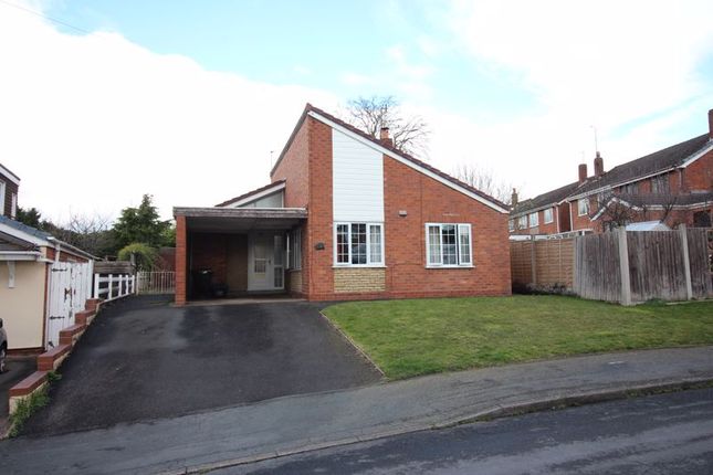 Thumbnail Detached bungalow for sale in Winford Avenue, Kingswinford