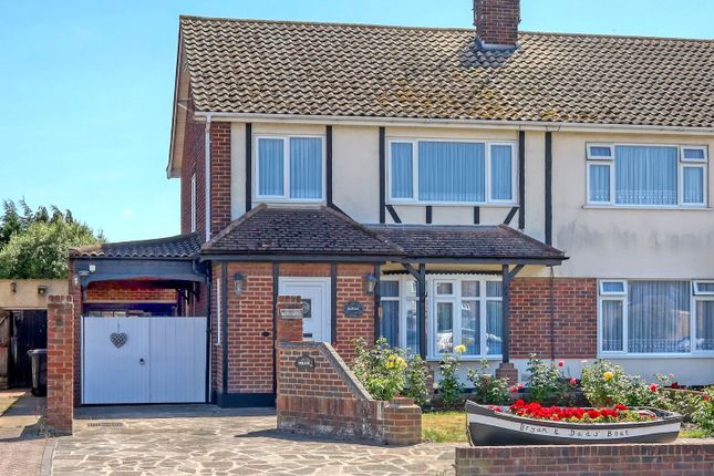 3-bed semi-detached on Redlands,, Southend Road, Southend-on-Sea, £425,000