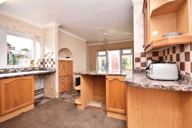 10, Granville Avenue, Ramsgate photo 5