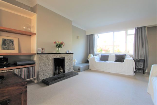 Town house for sale in Gorse Lane, Oadby, Leicester