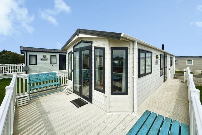 102 Oaklands,, Polperro Road, Cornwall photo 4