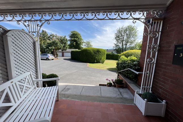 Flat for sale in Chapel Road, Abergavenny