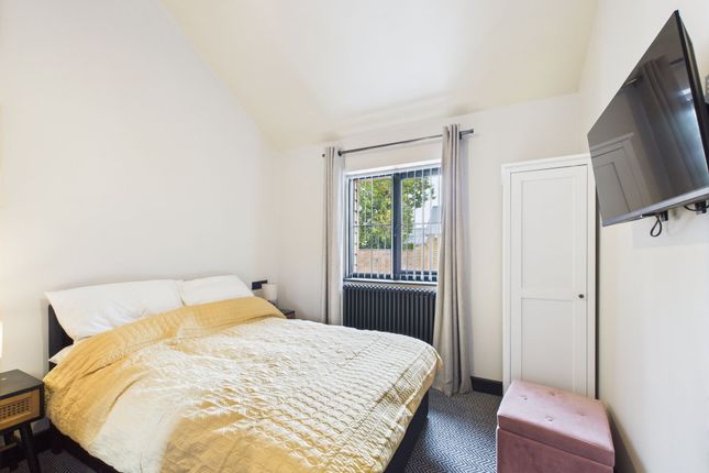 Annex Bedroom 1