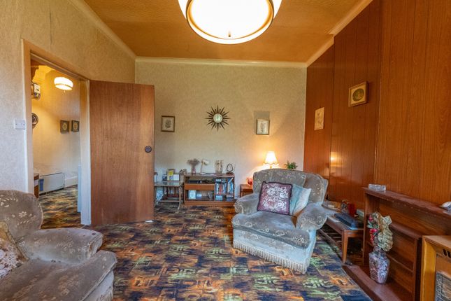 109 Holytown Road, Bellshill photo 3