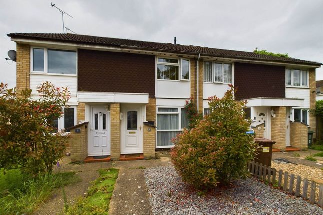 Thumbnail Terraced house for sale in Ditchingham Close, Hartwell, Aylesbury