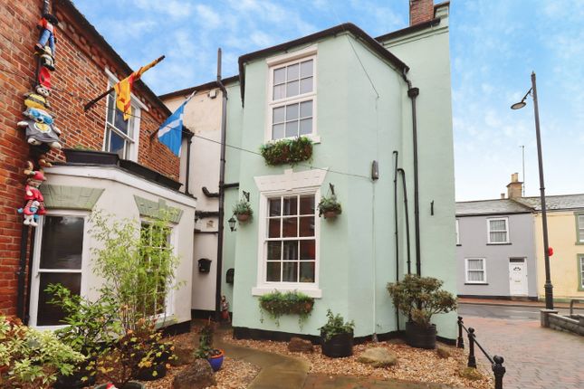 1-bed terraced on King Street, Market Rasen, £115,000