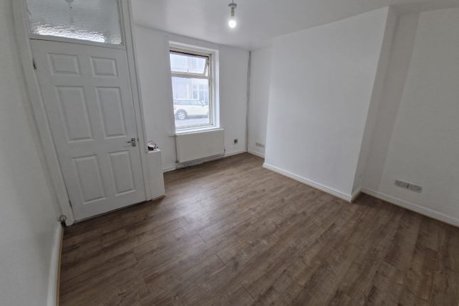 50, Hodder Avenue, Blackpool photo 3