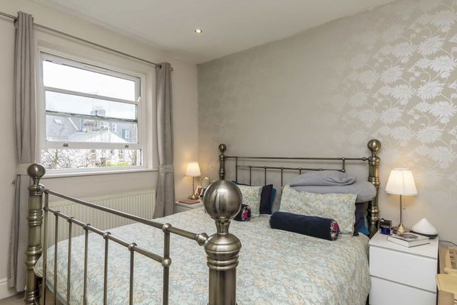 7B, Berrymede Road, London photo 4