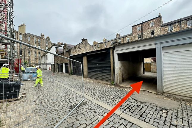 Parking/garage to rent in Melville Street Lane, Edinburgh