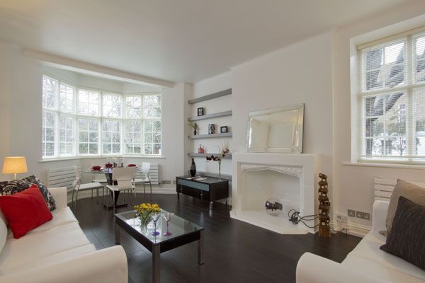 Flat to rent in South Edwardes Square, Kensington