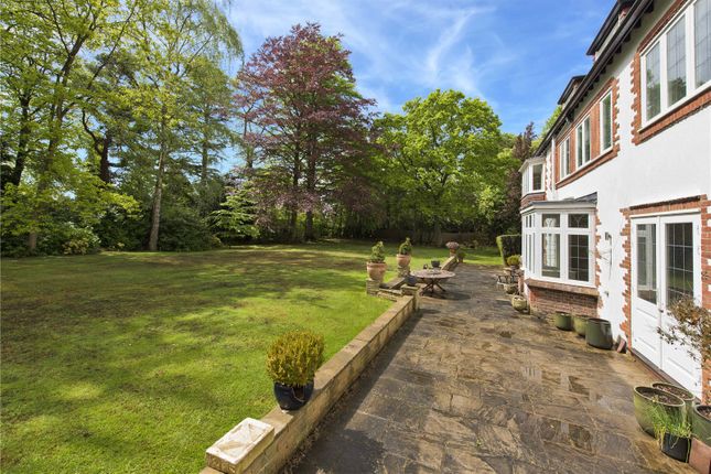Country house for sale in Cavendish Road, St Georges Hill, Weybridge, Surrey