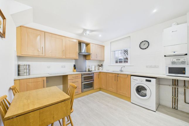 6 Acton Court, Whitehaven photo 2