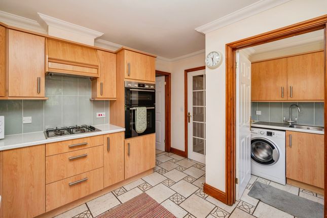 9, Breeze Avenue, Norwich photo 4