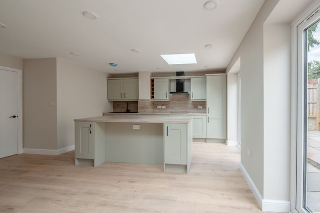New Bungalow, 1a, The Grove, Bingley photo 2