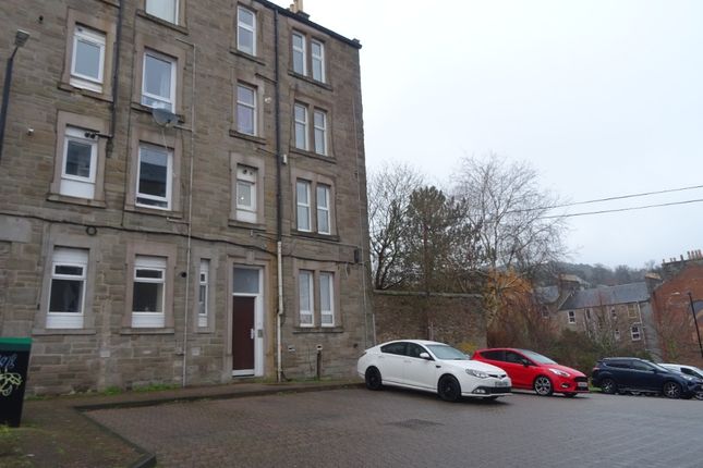 Thumbnail Flat to rent in Black Street, West End, Dundee