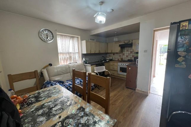 Semi-detached house for sale in St. Pauls Avenue, Slough