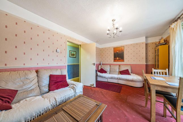 7 Farley House,, Sydenham Hill, London photo 2