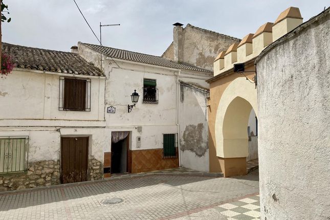 Town house for sale in CL Real ( Castillo) 18329, Chimeneas, Granada