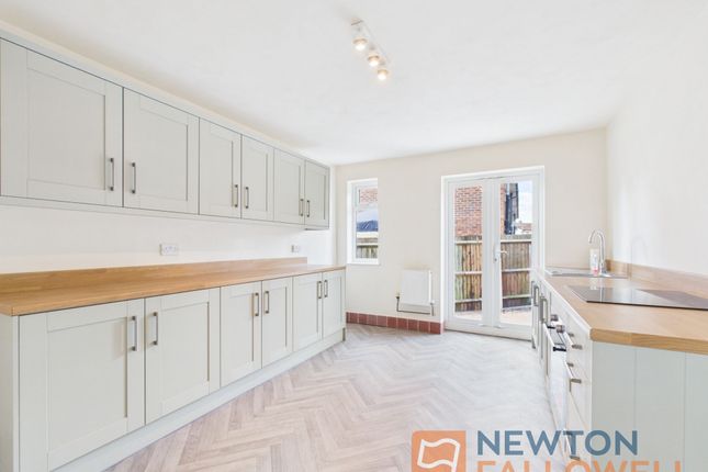82 Chestnut Road, Walsall photo 2