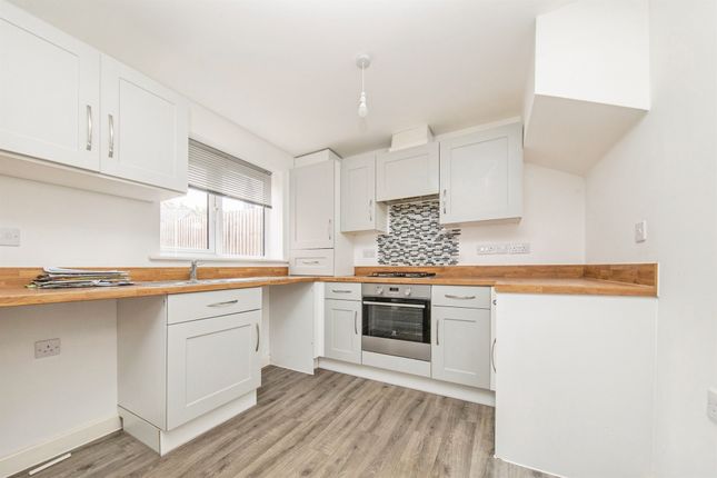 16, Hornbeam Close, Ipswich photo 4
