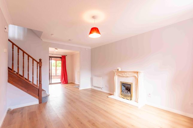 Thumbnail Detached house to rent in Guardwell Crescent, Edinburgh