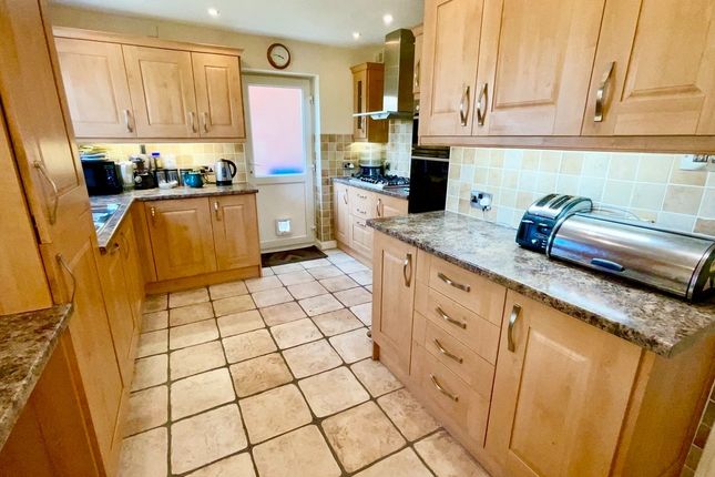 30, Franklin Way, Daventry photo 4