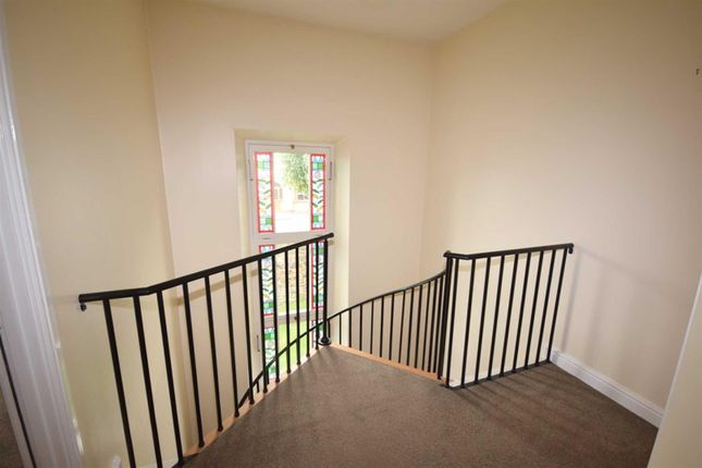 28, St Laurence Gardens, Belper photo 5