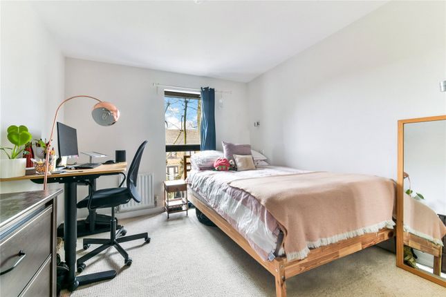 Flat for sale in Forest Road, London