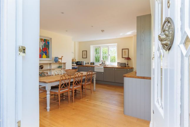 6, Osborne Cottage, East Cowes photo 2