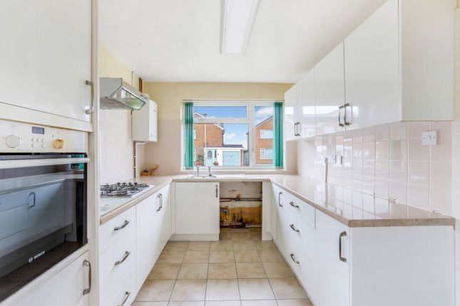 14 Nethercross Drive, Mansfield photo 4