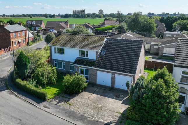 Thumbnail Detached house for sale in Church End, Leverington