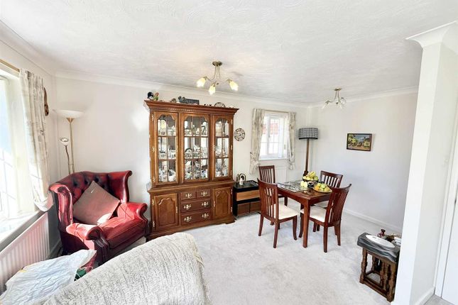 5, Glenfor, Abergele photo 4