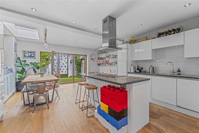 39, Springfield Road, Teddington photo 4