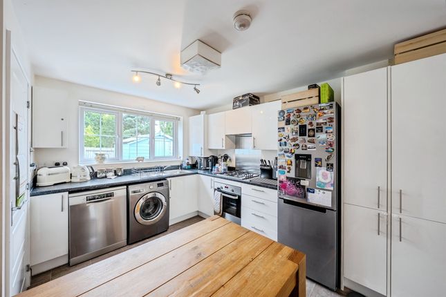 7, Great Crested Crescent, Hereford photo 4