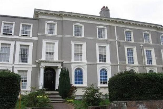 Thumbnail Flat to rent in 23 Victoria Park Road, Exeter