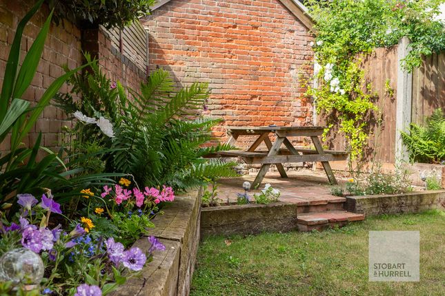 1 Oak View Cottage, Upper Street, Norwich photo 3