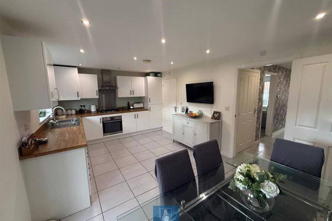 2, Emily Allen Road, Coventry photo 2