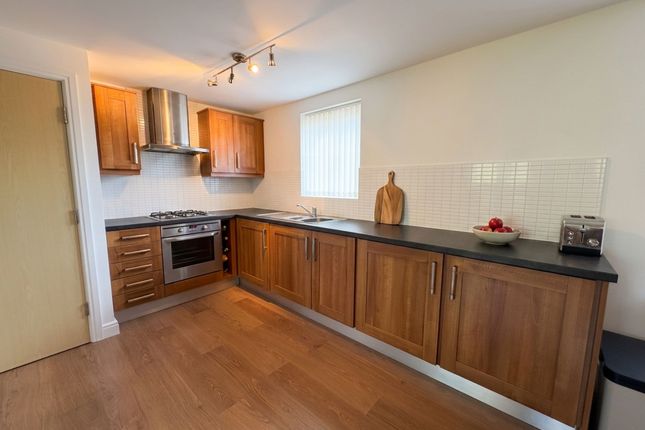 13 Clement Road, Preston photo 4