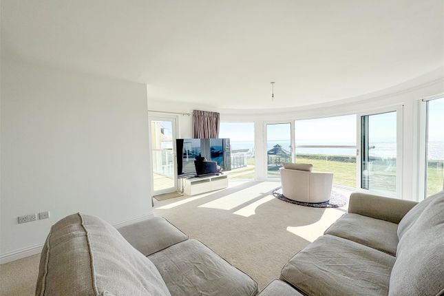 11, The Sea House, Cooden photo 2