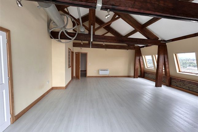 Apartment 70, Broadgate House, 2, Broad Street, West Yorkshire photo 2