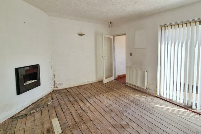 20, New Street, Burntwood photo 2